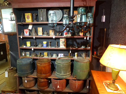 Antique Furniture Store «Hogback Vintage», reviews and photos, 260 Langdell Rd, Johnson, VT 05656, USA