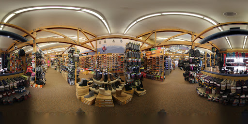 Outdoor Sports Store «Redding Sports Ltd», reviews and photos, 950 Hilltop Dr, Redding, CA 96003, USA