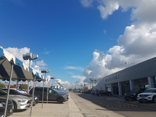 Ford Dealer «Cal Worthington Ford», reviews and photos, 2950 N Bellflower Blvd, Long Beach, CA 90815, USA