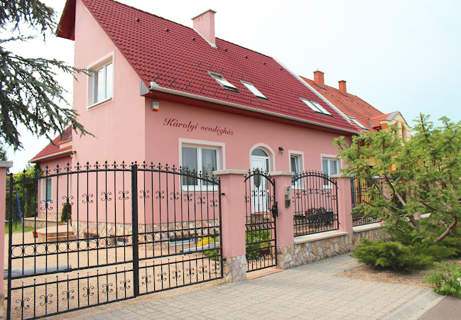 Opinii despre Károlyi Panzió în Eger - Szálloda