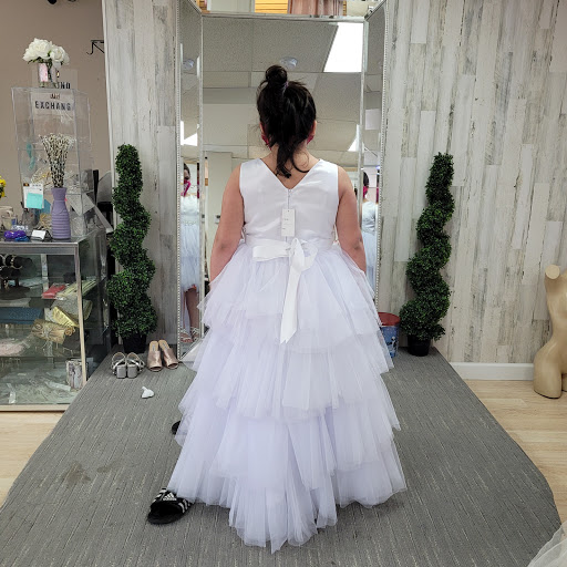 Genesis Bridal, 300 North Ave, Dunellen, NJ 08812, USA, 