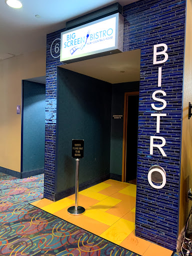 Movie Theater «Wehrenberg Theatres St. Charles Stadium 18 Cine», reviews and photos, 1830 S 1st Capitol Dr, St Charles, MO 63303, USA