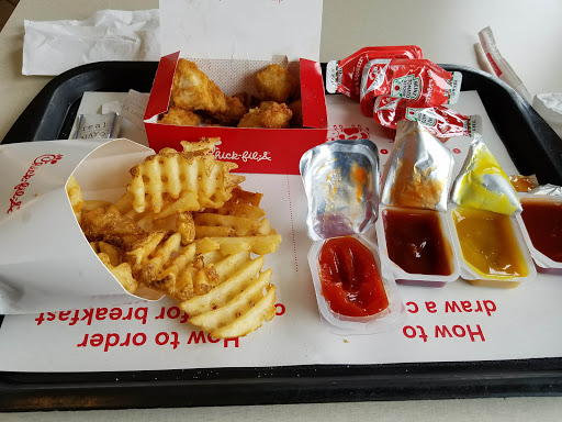 Fast Food Restaurant «Chick-fil-A», reviews and photos, 6416 Carlisle Pike #3500, Mechanicsburg, PA 17050, USA