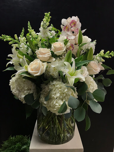 Florist «Tiger Lily Flowers», reviews and photos, 569 Cedar Ln, Teaneck, NJ 07666, USA