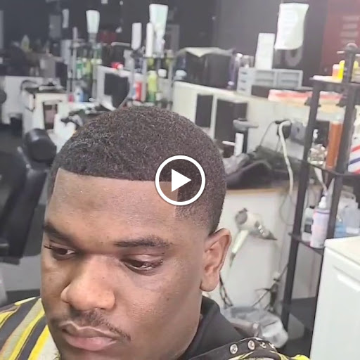 Barber Shop «Razor 1 Kutz Barbershop», reviews and photos, 7218 Montgomery Rd, Silverton, OH 45236, USA