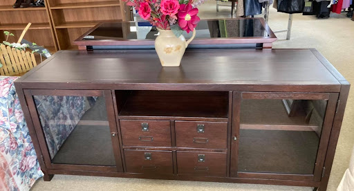 Thrift Store «Sparrows Nest Thrift Store and Donation Center», reviews and photos