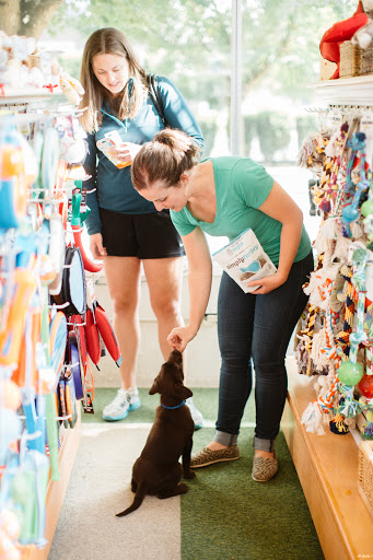 Pet Supply Store «Sellwood Pet Supply», reviews and photos, 8334 SE 17th Ave, Portland, OR 97202, USA