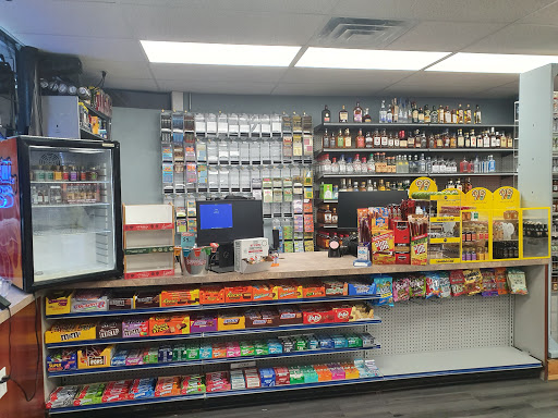 Liquor Store «Twin Lakes Liquors», reviews and photos, 655 Monponsett St, Halifax, MA 02338, USA