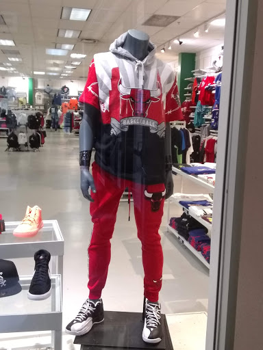 Shopping Mall «The Mall West End», reviews and photos, 850 Oak St SW, Atlanta, GA 30310, USA