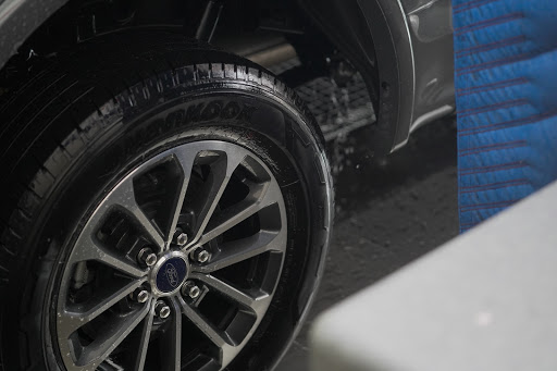 Car Wash «Monterey Vineyard Car wash», reviews and photos, 15865 Monterey Rd, Morgan Hill, CA 95037, USA