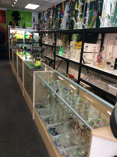 Tobacco Shop «Smokin Hot Smoke Shop», reviews and photos, 870 E Foothill Blvd, Upland, CA 91786, USA