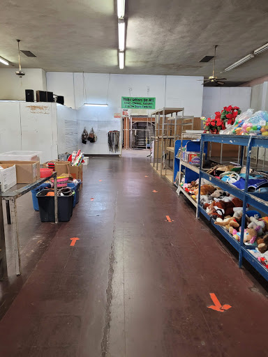 Thrift Store «Circle of Concern Thrift Store», reviews and photos, 4134 Orange Ave, Long Beach, CA 90807, USA