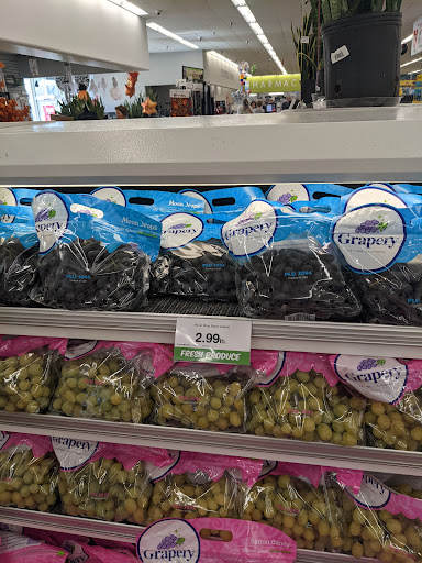 Supermarket «Hy-Vee», reviews and photos, 2015 S Broadway St, New Ulm, MN 56073, USA