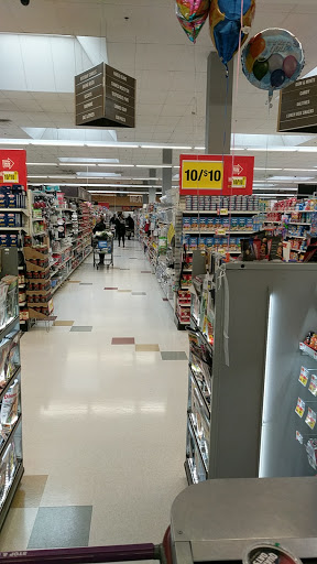 Grocery Store «Stop & Shop», reviews and photos, 760 Villa Ave, Fairfield, CT 06824, USA