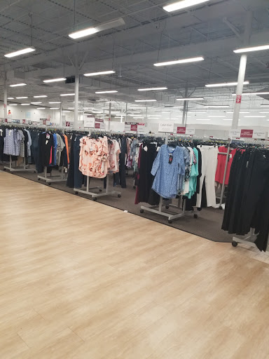 Clothing Store «Burlington Coat Factory», reviews and photos, 321 Speen St, Natick, MA 01760, USA
