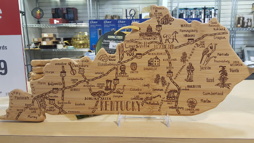 Department Store «Elder-Beerman», reviews and photos, 202 Limestone Dr, Frankfort, KY 40601, USA