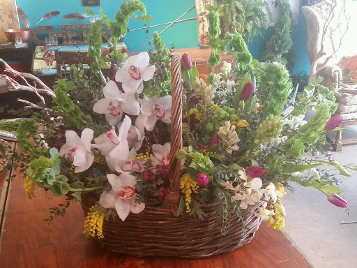 Florist «La Petite Fleur», reviews and photos, 259 Prescott St, St Paul, MN 55107, USA