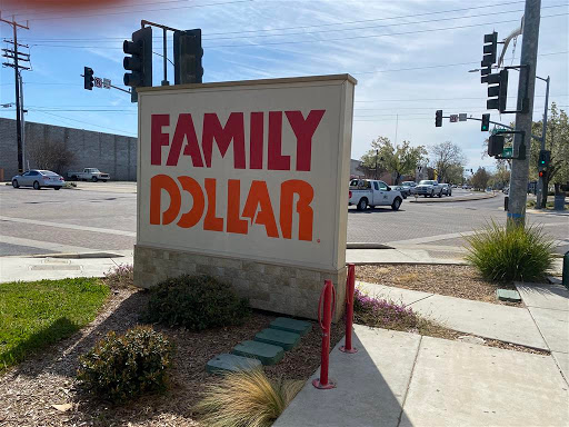 Dollar Store «FAMILY DOLLAR», reviews and photos, 104 N Lincoln Way, Galt, CA 95632, USA