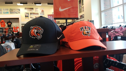 Book Store «Barnes & Noble», reviews and photos, 100 Park Point Dr, Rochester, NY 14623, USA