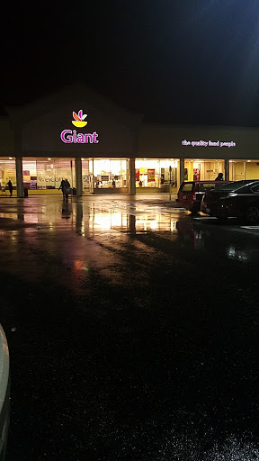 Supermarket «Giant», reviews and photos, 7074 Allentown Rd, Camp Springs, MD 20748, USA