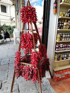 Il Cappero Rosso Piazza della Repubblica, 11, 89812 Pizzo VV, Italia