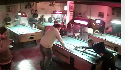 Retro Bar Pool