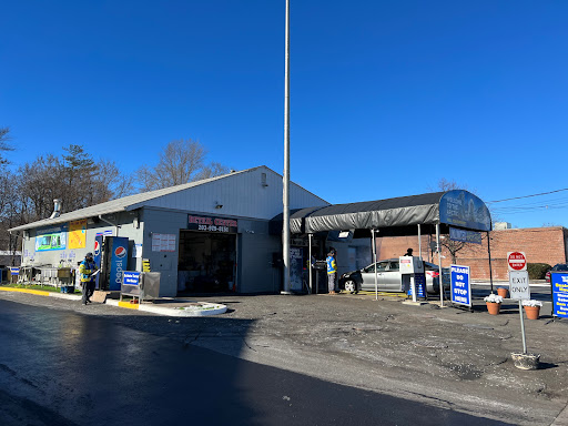 Flag Car Wash en Bristol