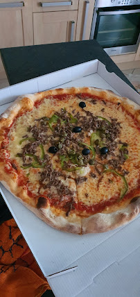Plats et boissons du Pizzeria Pizza Pepone-La Balme de Sillingy - n°6