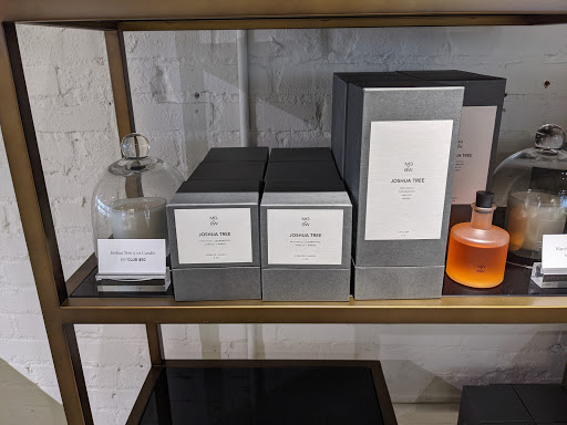 Furniture Store «Mitchell Gold + Bob Williams», reviews and photos, 3081 Peachtree Rd NE, Atlanta, GA 30305, USA