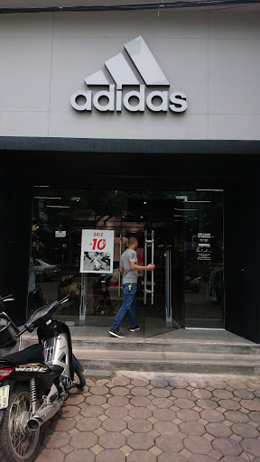 adidas Store Ha Noi, Kim Ma