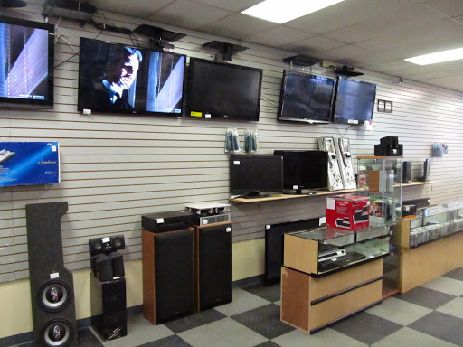 Gun Shop «V I P Pawn & Gun», reviews and photos, 2201 S Combee Rd, Lakeland, FL 33801, USA