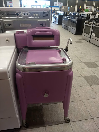 Appliance Store «Famous Tate Appliance & Bedding Centers», reviews and photos, 1015 E Brandon Blvd, Brandon, FL 33511, USA