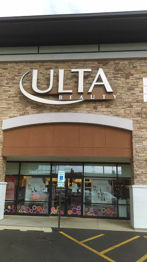 Hair Salon «Ulta Beauty», reviews and photos, 4115 N Harlem Ave, Norridge, IL 60706, USA