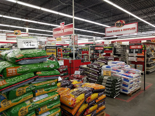 Home Improvement Store «Tractor Supply Co.», reviews and photos, 13500 Benns Church Blvd, Smithfield, VA 23430, USA
