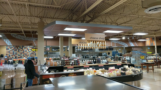 Grocery Store «Kroger», reviews and photos, 30935 Five Mile Road, Livonia, MI 48154, USA