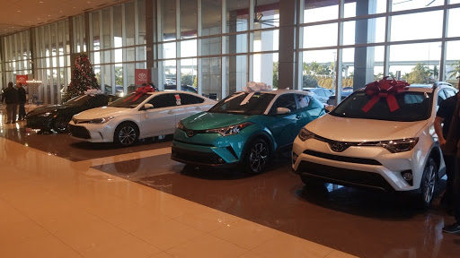 Toyota Dealer «Toyota of North Miami», reviews and photos, 16600 NW 2nd Ave, Miami, FL 33169, USA