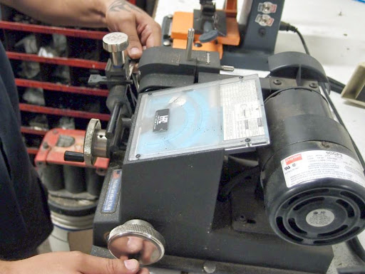 Locksmith «AAAA Next Generation Auto Locksmiths», reviews and photos, 10662 E Colonial Dr, Orlando, FL 32817, USA