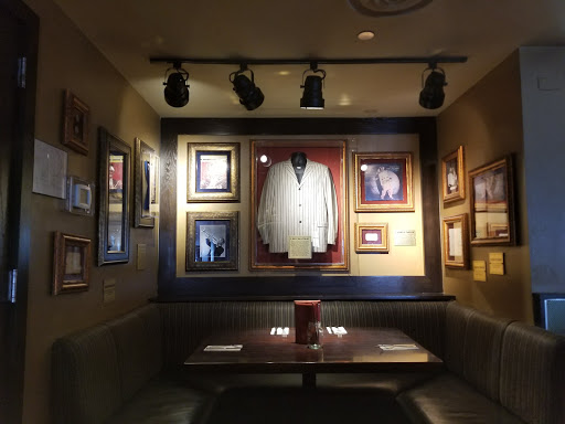 Restaurant «Hard Rock Cafe», reviews and photos, 63 W Ontario St, Chicago, IL 60654, USA