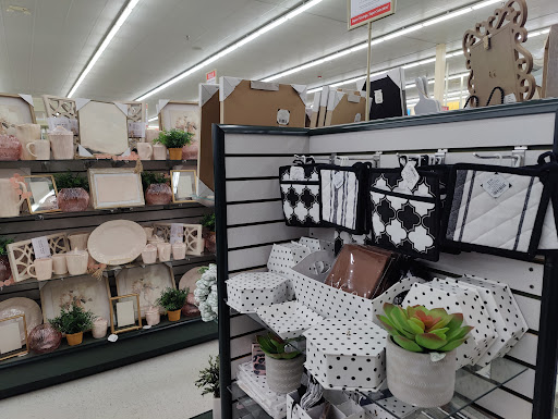 Craft Store «Hobby Lobby», reviews and photos, 360 W University Pkwy, Orem, UT 84058, USA