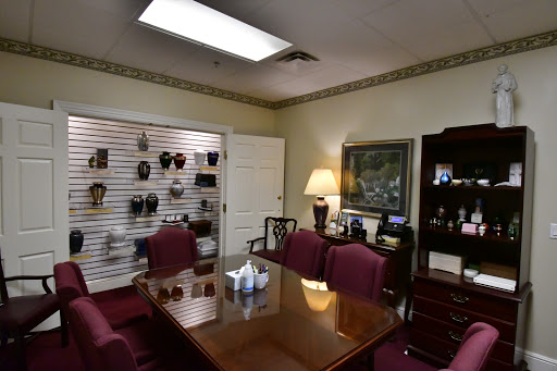 Funeral Home «Redmond Funeral Home», reviews and photos, 4100 S Westnedge Ave, Kalamazoo, MI 49008, USA