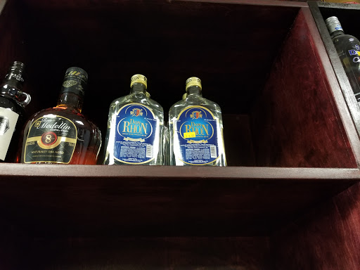 Liquor Store «R M Wine Liquors», reviews and photos, 1008 Wyckoff Ave, Brooklyn, NY 11237, USA