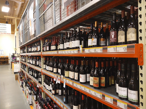 Beer Store «Hunt Valley Wine, Liquor & Beer», reviews and photos, 116 A Shawan Rd, Hunt Valley, MD 21030, USA