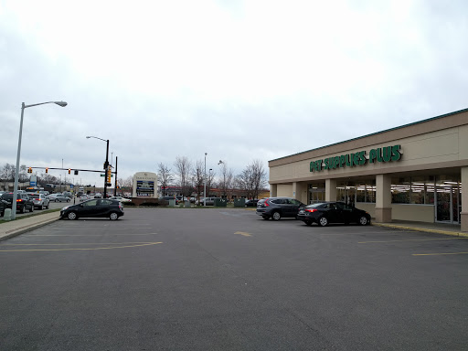 Pet Supply Store «Pet Supplies Plus», reviews and photos, 5230 S Westnedge Ave, Portage, MI 49002, USA