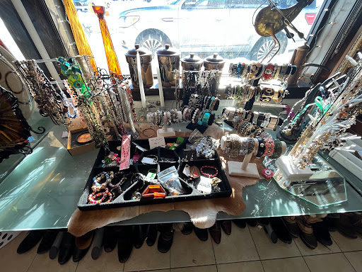 Thrift Store «ReSaddled Thrift Store», reviews and photos, 252 Warren Ave, Silverthorne, CO 80497, USA