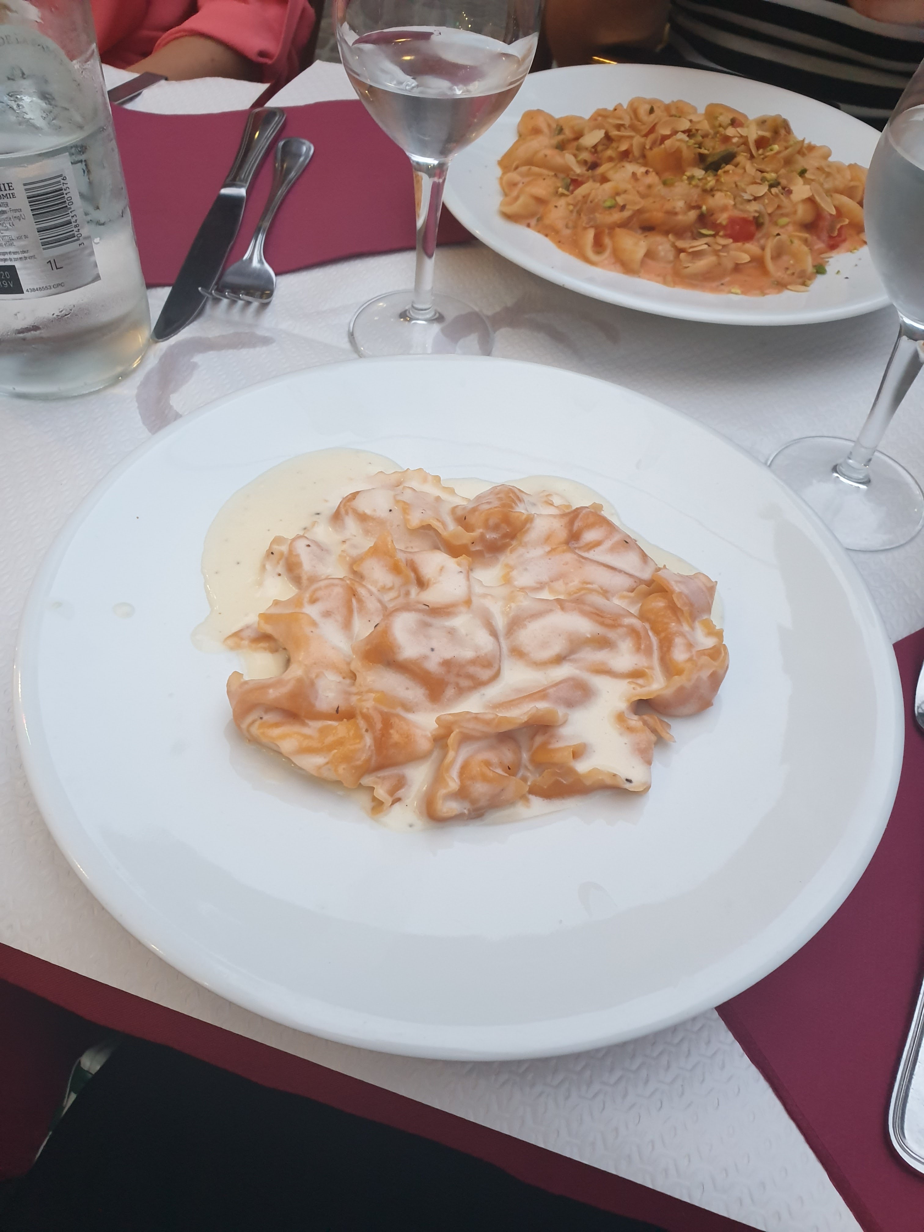 Photo n° 1 de l'avis de Samra. fait le 10/08/2019 à 12:40