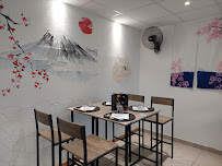 Atmosphère du Restaurant SUSHI & GRILLE à Le Grau-du-Roi - n°3
