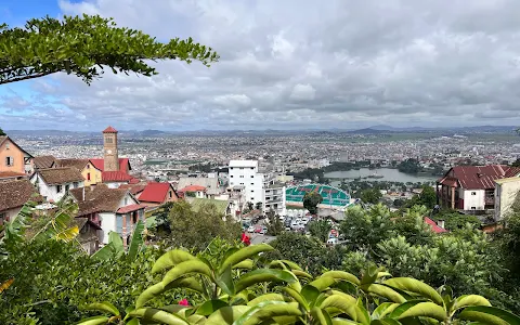 Andafiavaratra Palace image