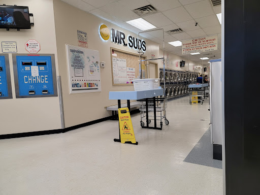 Laundromat «MR. SUDS LAUNDROMAT», reviews and photos, 443 S Evergreen Ave, Woodbury, NJ 08096, USA