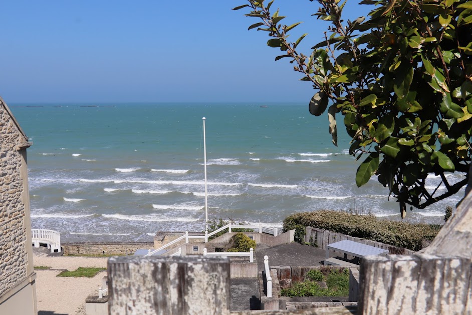 Parking payant pour Camping Car Arromanches à Arromanches-les-Bains