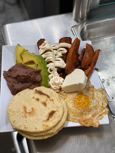 Grocery Store «International Deli & Grocery», reviews and photos, 1102 Cedar Ave, Scranton, PA 18505, USA